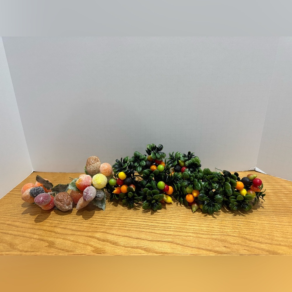 Vintage MCM Artificial Fruit and Greenery Decor - Picture 3 of 8